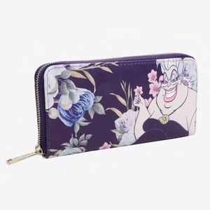 ❌ SOLD❌ ▪️Disney Villains X Loungefly Wallet▪️